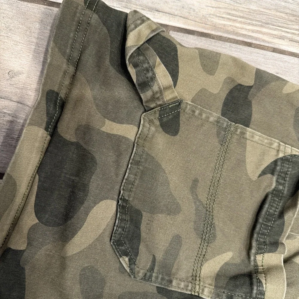 Hollister Shorts Women's Sz Large Ultra High Rise Pockets Camouflage Cotton